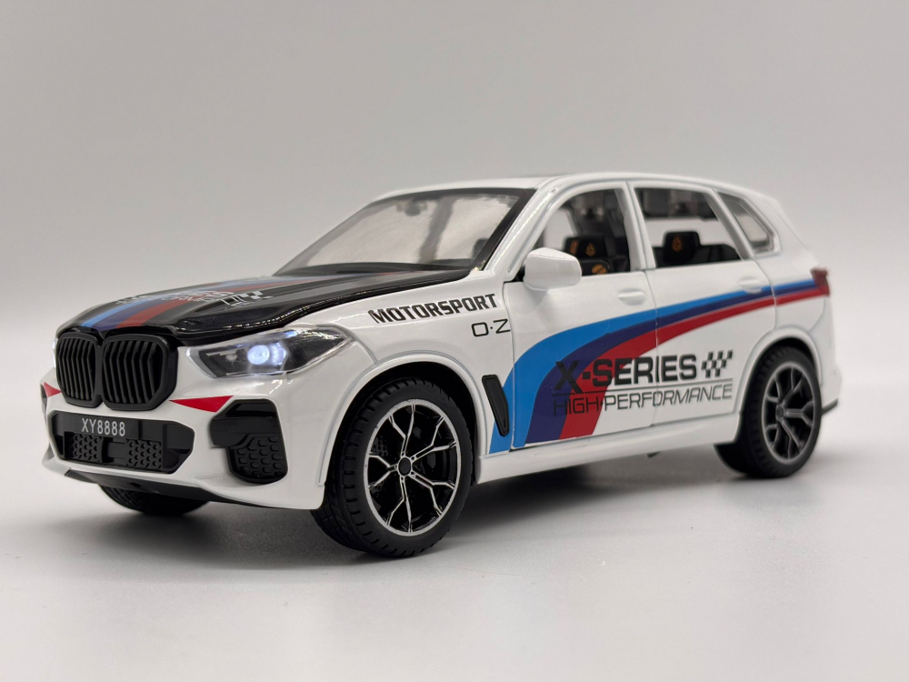 Automacheta BMW X5 M Competition, din Metal, cu Sunete, Lumini, Elemente Mobile, 20 cm [2]