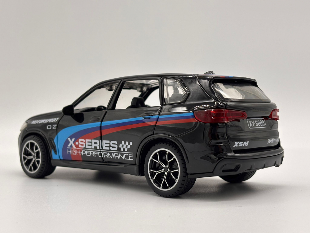 Automacheta BMW X5 M Competition, din Metal, cu Sunete, Lumini, Elemente Mobile, 20 cm [3]