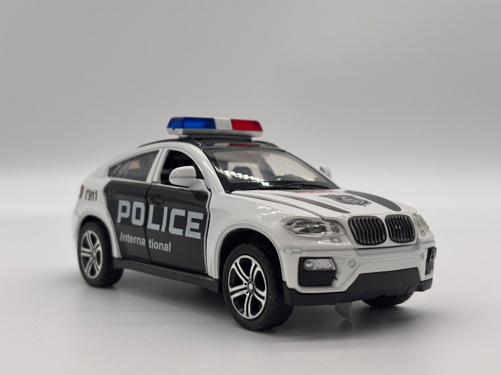 Automacheta BMW X6 de Politie, din Metal - Sunete și Lumină, Elemente Mobile, Detalii Realiste [8]