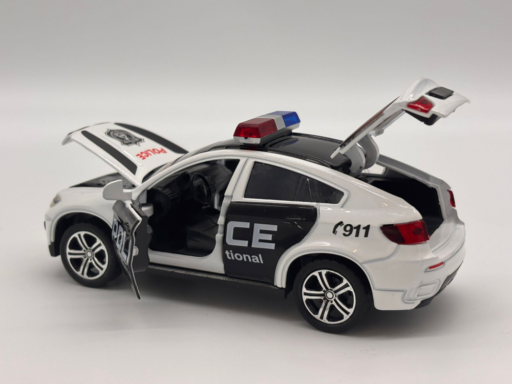 Automacheta BMW X6 de Politie, din Metal - Sunete și Lumină, Elemente Mobile, Detalii Realiste [7]