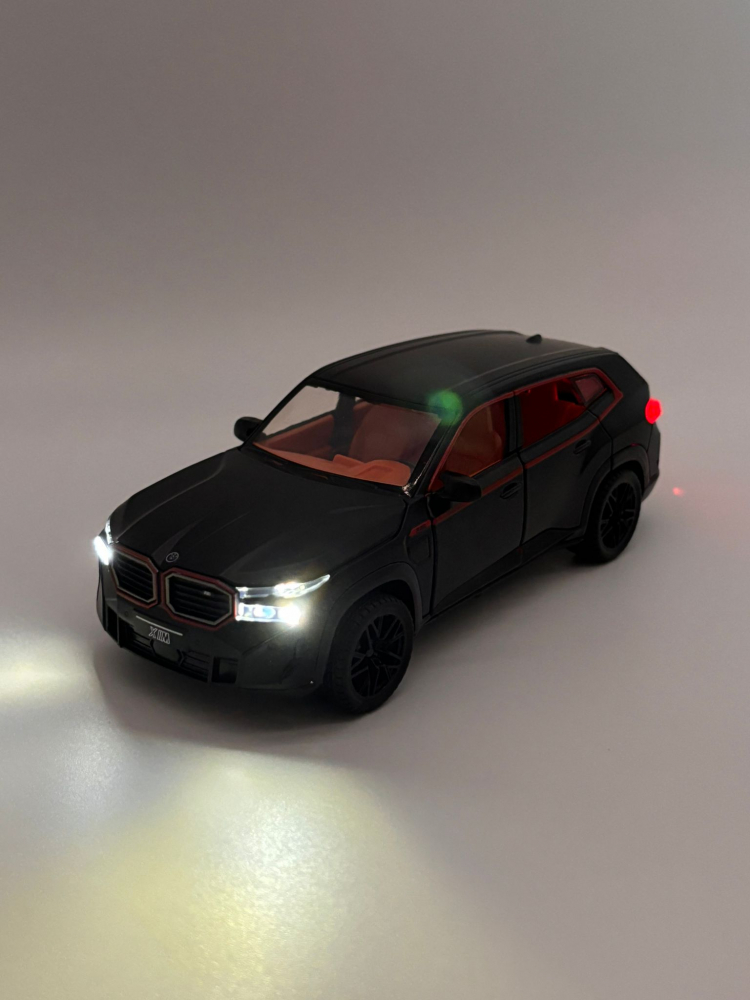 Automacheta BMW XM, din Metal, cu Sunete, Lumini, Elemente Mobile, 15 cm [11]