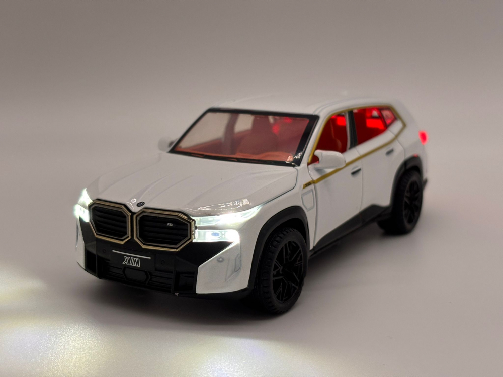 Automacheta BMW XM, din Metal, cu Sunete, Lumini, Elemente Mobile, 15 cm [11]