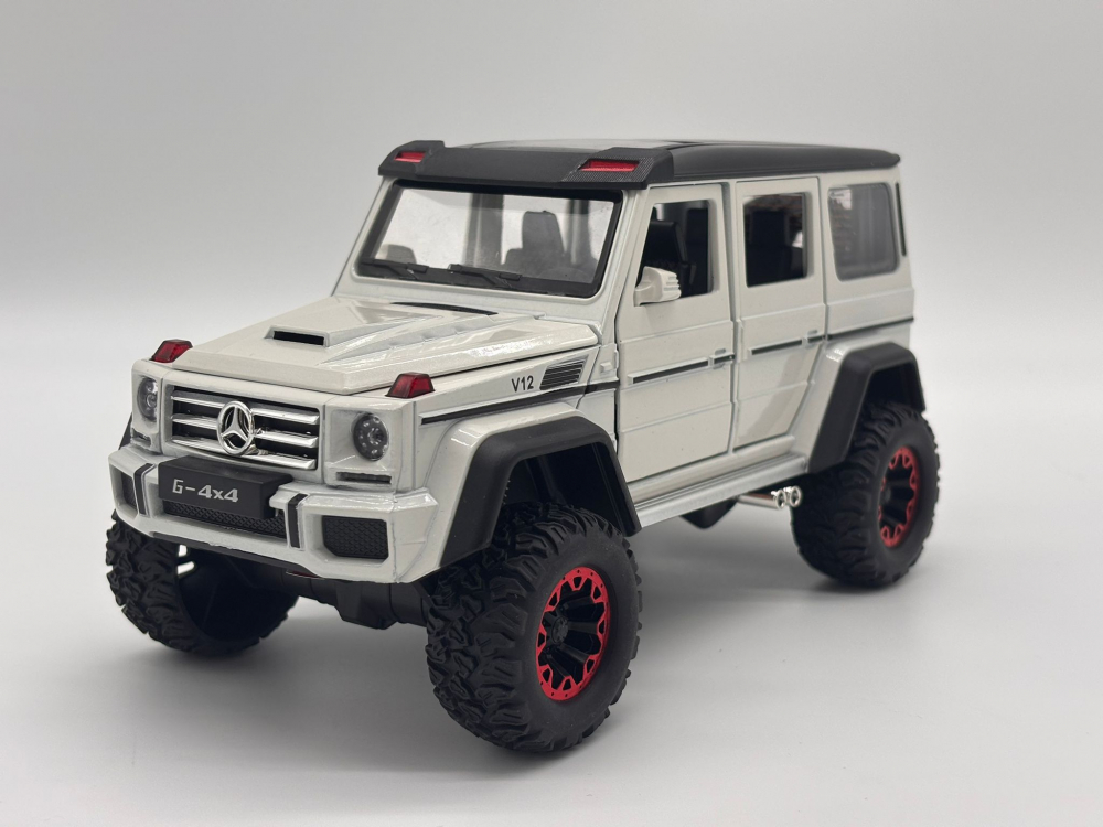 Automacheta Mercedes-Benz G Class V12, din Metal cu Fum pe baza de Apă, Sunete, Elemente Mobile, Lumini și Funcție Pull-Back – 20 cm [12]