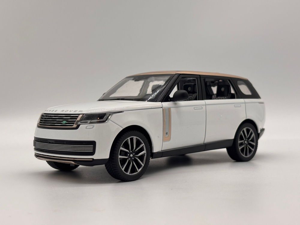 Automachetă Land Rover Range Rover Sport din Metal, 1:24, Funcție Pull-Back, Uși, Capotă și Portbagaj Deschizătoare, Lumină și Sunet, 22cm [15]