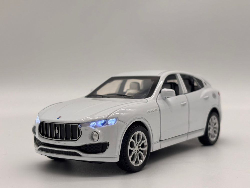 Automacheta Maserati Levante, din Metal, 15 cm – Cu Funcție Pull-Back, Sunete, Lumini și Elemente Mobile [12]