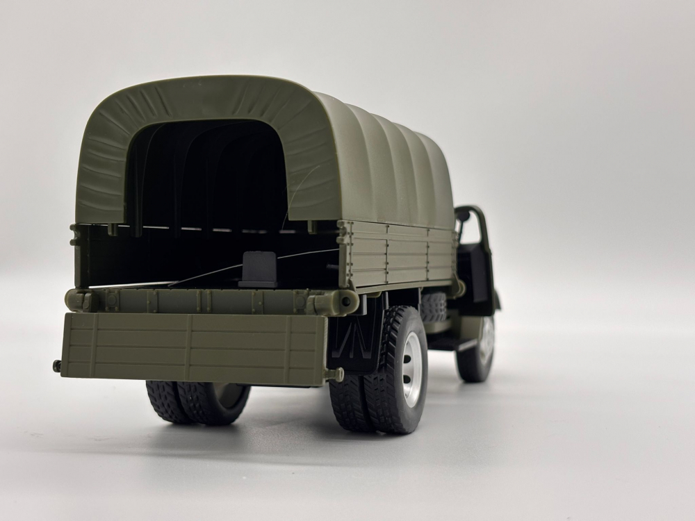 Automachetă Militară Vintage CA10 – din Metal cu Elemente Mobile, Sunete și Lumini [13]