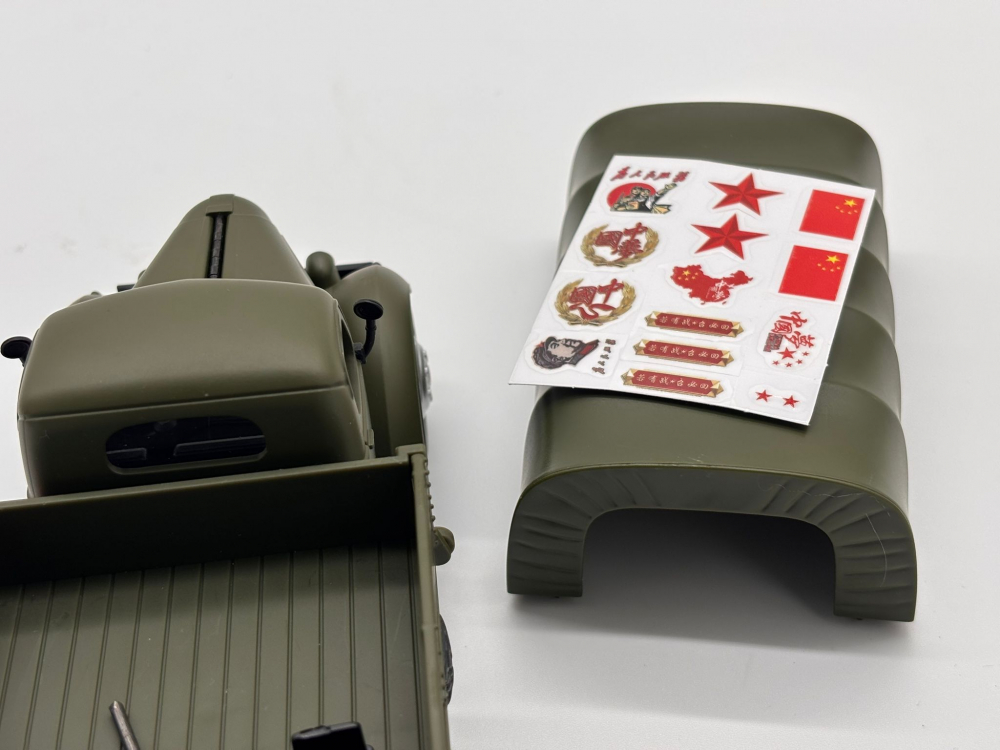 Automachetă Militară Vintage CA10 – din Metal cu Elemente Mobile, Sunete și Lumini [6]