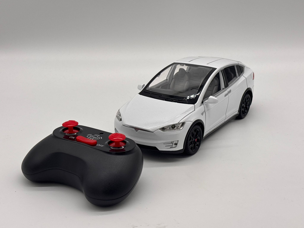 Automachetă Tesla Model X din Metal, cu Telecomandă, Fum pe Bază de Apă, Lumină și Sunet, Acumulator Inclus [7]