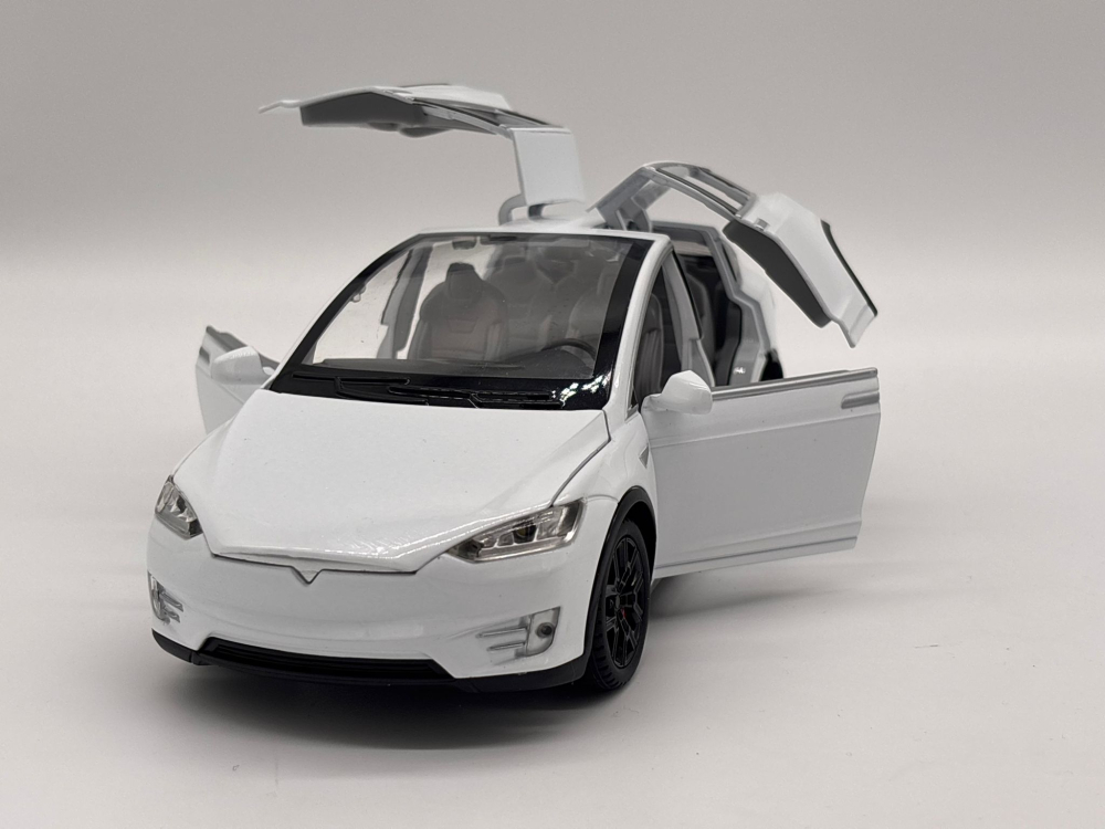 Automachetă Tesla Model X din Metal, cu Telecomandă, Fum pe Bază de Apă, Lumină și Sunet, Acumulator Inclus [9]