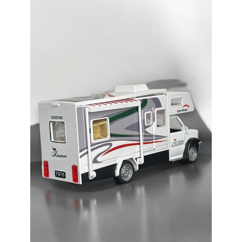Autorulota, Cu Mobilier Detasabil, Usi care se Deschid, Sunete si Lumini, Functie Pull-Back [4]