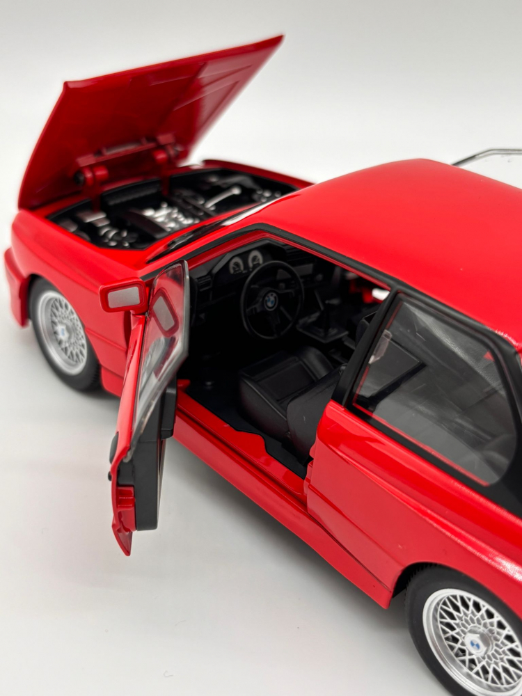 Automacheta BMW M3 E30 "Rechin", din Metal, cu Sunete, Lumini, Elemente Mobile, 20 cm [6]