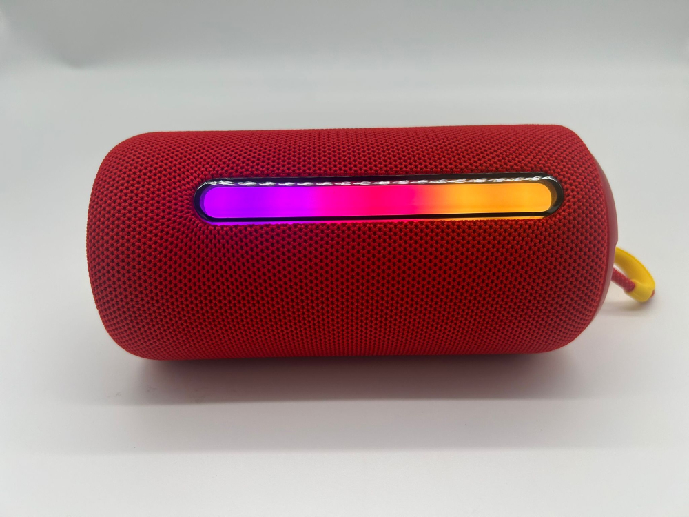 Boxă Portabilă Bluetooth cu Lumină RGB, Sunet Premium, 17 cm, Playtime 3h, Type-C, USB și TF [10]