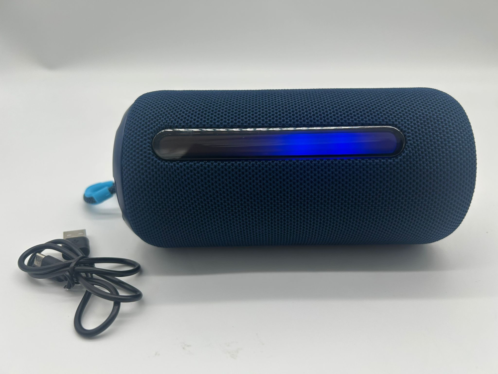 Boxă Portabilă Bluetooth cu Lumină RGB, Sunet Premium, 17 cm, Playtime 3h, Type-C, USB și TF [9]