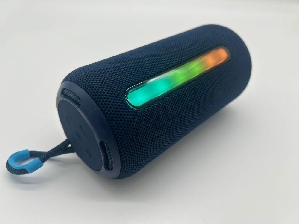 Boxă Portabilă Bluetooth cu Lumină RGB, Sunet Premium, 17 cm, Playtime 3h, Type-C, USB și TF [12]