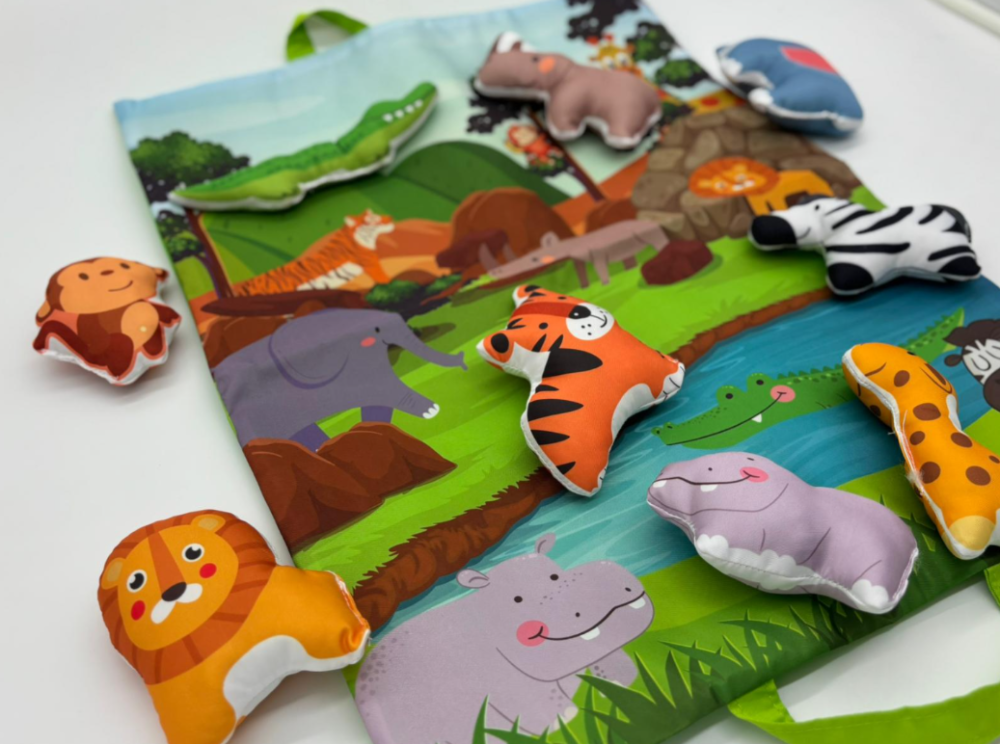 Covor pentru Copii cu Animale din Junglă, 9 Figurine Incluse, Covoraș Transformabil în Gentuță cu Arici, Joc Educativ Montessori [7]