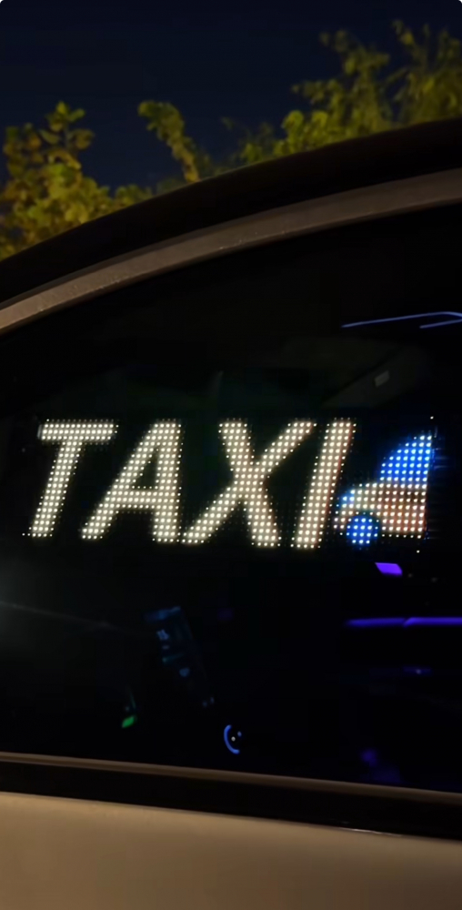 Display LED Animat Auto, Control prin Aplicație LOY SPACE (iOS & Android), Lipire pe Geam, Ochi, Text și Poze Personalizate și Altele [13]