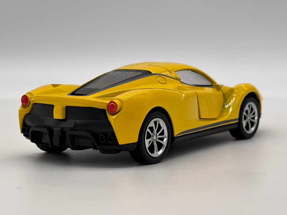 Automachetă Ferrari LaFerrari din Metal, 1:32, Funcție Pull-Back, Uși Deschizătoare, Lumină și Sunet, 15 cm [3]