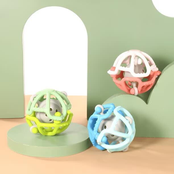 Jucărie Dentitie Bebe, 9 cm, 3 Piese Detasabile, Sigură și Moale pentru Gingii Sensibile [10]