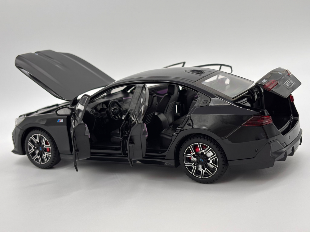 Macheta BMW i5 M60 din Metal – 20,5 cm, cu Sunete, Lumini, Funcție Pull-Back și Roți Direcționabile [18]