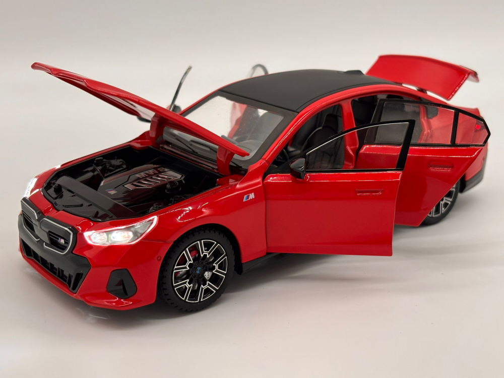 Macheta BMW i5 M60 din Metal – 20,5 cm, cu Sunete, Lumini, Funcție Pull-Back și Roți Direcționabile [19]