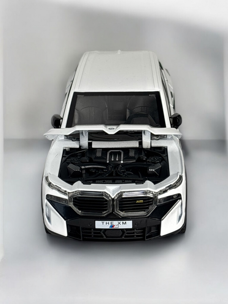Macheta BMW XM, Fum pe Baza de Apa, Faruri si Stopuri Luminoase, din Metal, cu Lumini si Sunete realistice de Motor si Alarma, Volan Functional, cu Functie Pull-Back, cu Functie de Deschidere a Usilor [8]