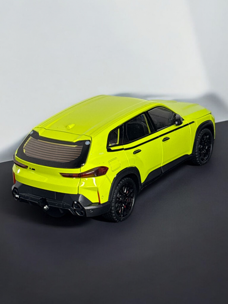 Macheta BMW XM, Fum pe Baza de Apa, Grila, Faruri si Stopuri Luminoase, din Metal, cu Lumini si Sunete realistice de Motor si Alarma, Volan Functional, cu Functie Pull-Back, cu Functie de Deschidere a [11]