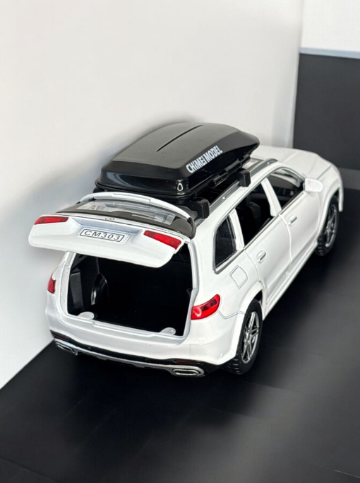 Macheta GLS 580, Portbagaj Detasabil, Faruri si Stopuri Luminoase, din Metal, cu Lumini si Sunete realistice de Motor si Alarma, Volan Functional, cu Functie Pull-Back, cu Functie de Deschidere a Usil [9]