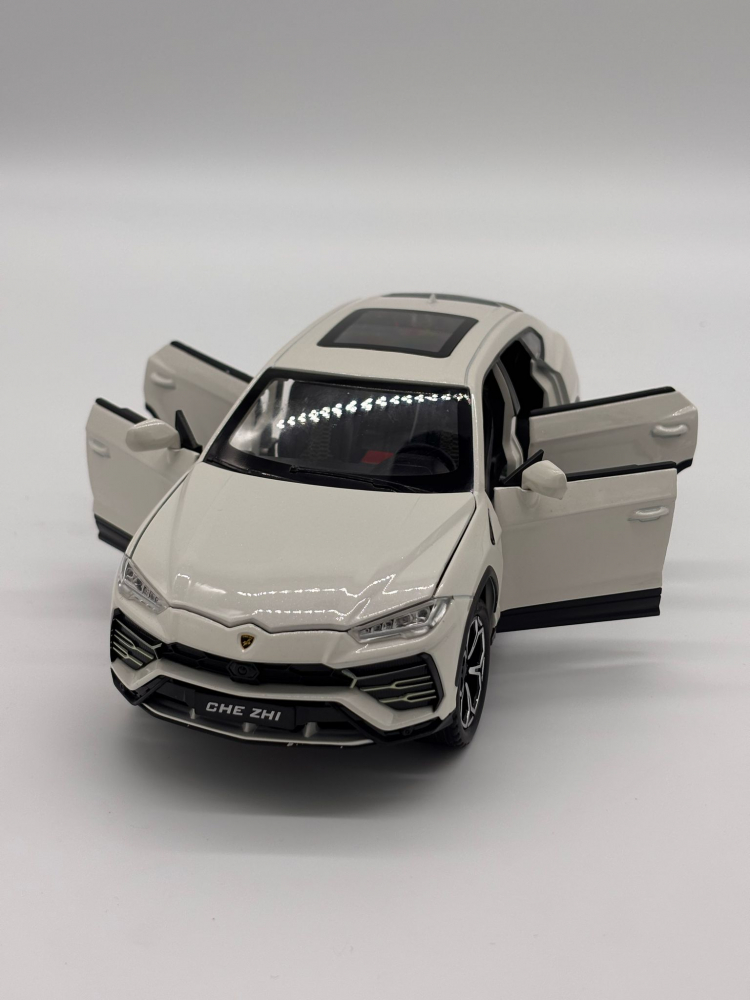 Macheta Lamborghini Urus, Fum pe Baza de Apa, din Metal, cu Lumini si Sunete realistice de Motor si Alarma, cu Functie Pull-Back, cu Functie de Deschidere a Usilor [5]