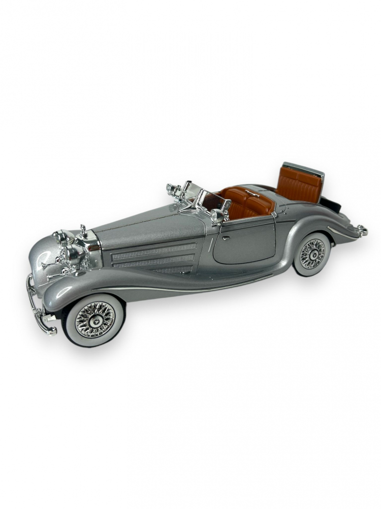 Macheta Mercedes-Benz 500 K Specialroadster 1936, Fum pe Baza de Apa, Sunete de Motor si Lumini, Functii de Deschidere Usi si Pull-Back, Gri Metalic, 1:24 [3]