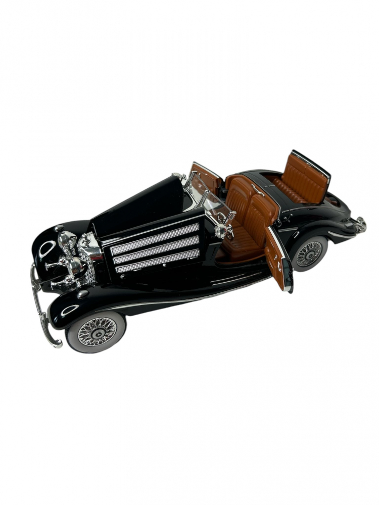 Macheta Mercedes-Benz 500 K  Specialroadster 1936, Fum pe Baza de Apa, Sunete de Motor si Lumini, Functii de Deschidere Usi si Pull-Back, Negru, 1:24 [2]