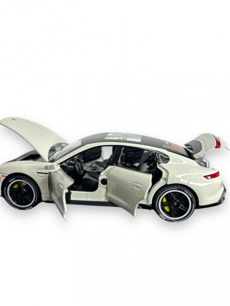 Macheta Porche Taycan, din Metal, cu Lumini si Sunete realistice de Motor si Alarma, cu Functie Pull-Back, cu Functie de Deschidere a Usilor - Crem [7]