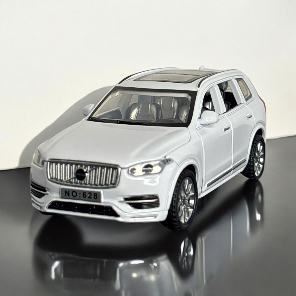 Macheta Volvo XC90, din Metal, cu Lumini si Sunete realistice de Motor si Alarma, cu Functie Pull-Back, cu Functie de Deschidere a Usilor - Alb [5]