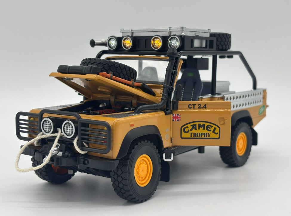 Masina din Metal Land Range Rover Defender 110 Tomb LE Pickup 1:24, 22 cm, Pull Back, Se Deschide Complet, Lumini si Sunete, Accesorii Incluse [5]