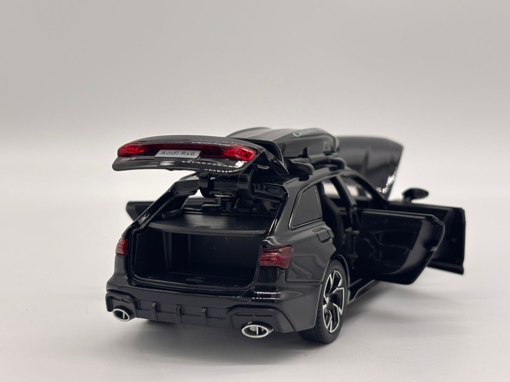 Automachetă Audi RS6 din Metal, 15 cm, Funcție Pull-Back, Uși, Capotă și Portbagaj Deschizătoare, Lumină și Sunet [8]