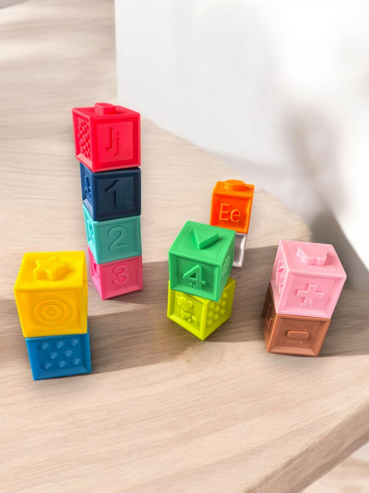 Set 12 Cuburi Moi din Silicon pentru Bebelusi, cu Numere si Semne Matematice, iStan, Multicolor [6]