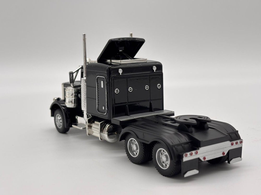 Automachetă TIR American, 16.5 cm, Funcție Pull-Back, Lumină și Sunet Realist de Claxon [3]