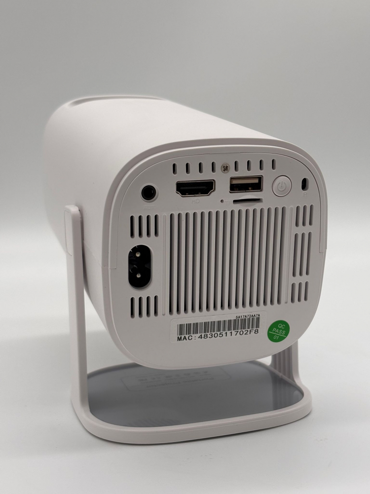 Videoproiector Smart Portabil P30 MAX, Android TV, 7000 Lumeni, 450 ANSI, Suport 4K, Wi-Fi 5G, Bluetooth, Auto Corecție, Difuzor, 10000 Jocuri Retro [20]