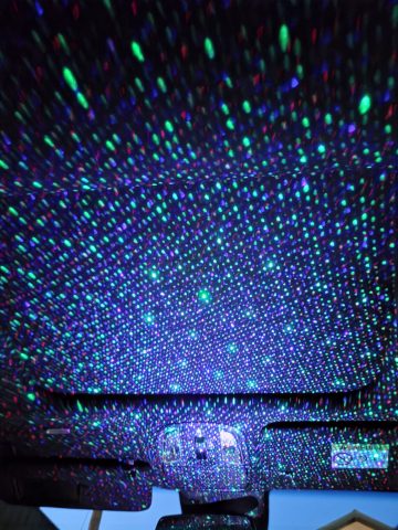 Odorizant Auto cu Proiecție Stele, Aromaterapie și USB Type-C – Ideal pentru Suportul de Pahare al Mașinii [5]