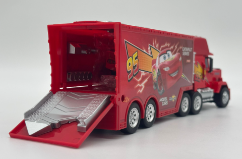 Masinuta Fulger McQueen si Tir Mack Hauler din Cars, Metal, 23 cm, Masinuta 8 cm Pull Back, Portbagaj si Laterale Deschizabile, Functie Lansare Rapida, Camion si Masina din Metal [4]