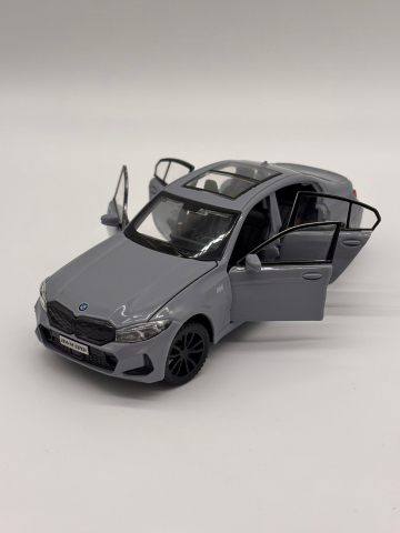 Automacheta BMW Seria 3 320i – Pachet M, din Metal, cu Sunete, Lumini, Roti Directionabile, Elemente Mobile, 15.5 cm [2]