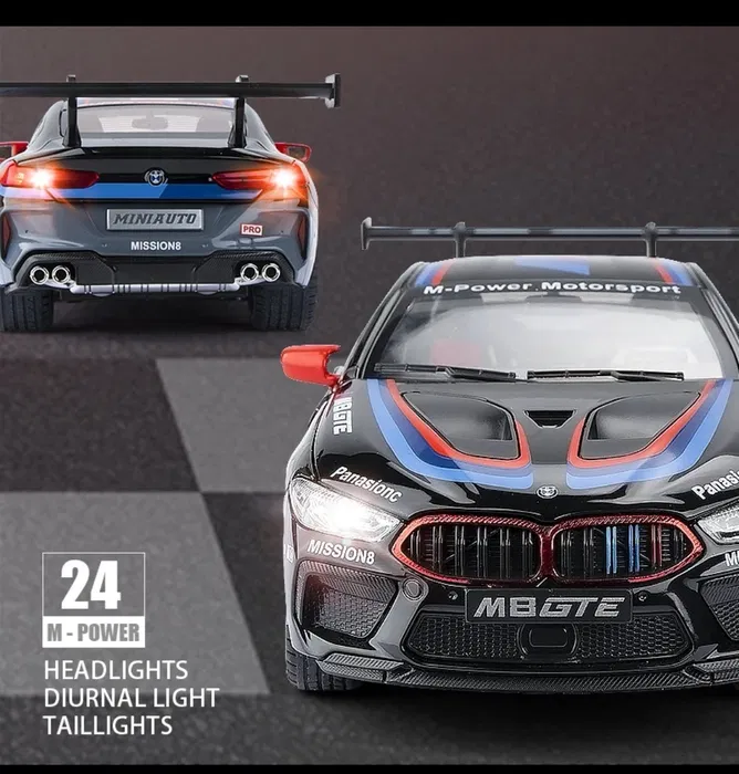 Automacheta BMW M8 Competition, din Metal – 16 cm, Sunete și Lumini, Funcție Pull Back si Elemente Mobile [1]