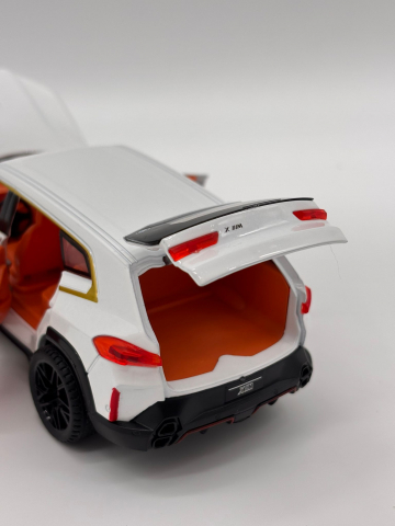 Automacheta BMW XM, din Metal, cu Sunete, Lumini, Elemente Mobile, 15 cm [9]