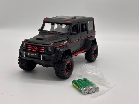 Automacheta Mercedes-Benz G Class V12, din Metal cu Fum pe baza de Apă, Sunete, Elemente Mobile, Lumini și Funcție Pull-Back – 20 cm [12]