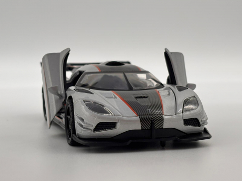 Automacheta Koenigsegg One – Metalică, 15 cm, cu Funcție Pull-Back, Uși și Elemente Mobile, Sunete și Lumini Realistice [5]