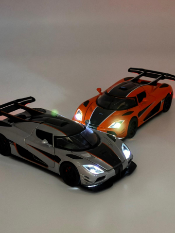 Automacheta Koenigsegg One – Metalică, 15 cm, cu Funcție Pull-Back, Uși și Elemente Mobile, Sunete și Lumini Realistice [8]