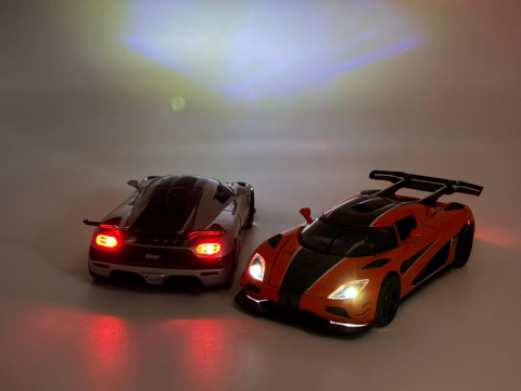 Automacheta Koenigsegg One – Metalică, 15 cm, cu Funcție Pull-Back, Uși și Elemente Mobile, Sunete și Lumini Realistice [10]