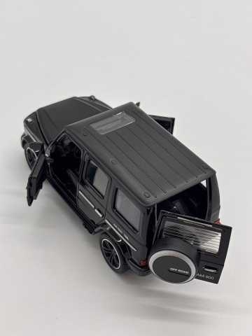 Automachetă Mercedes G-Class din Metal, 1:32, Funcție Pull-Back, Uși și Portbagaj Deschizătoare, Faruri Funcționale, 16 cm [2]
