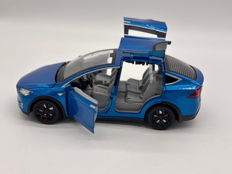 Automachetă Tesla Model X din Metal, cu Telecomandă, Fum pe Bază de Apă, Lumină și Sunet, Acumulator Inclus [6]