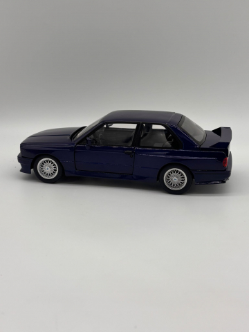 Automacheta BMW M3 E30 "Ursulet", din Metal, cu Sunete, Lumini, Elemente Mobile, 20 cm [6]