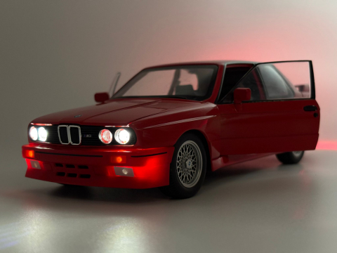 Automacheta BMW M3 E30 "Rechin", din Metal, cu Sunete, Lumini, Elemente Mobile, 20 cm [9]